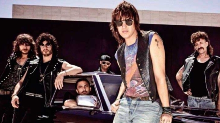 Julian Casablancas traz seu projeto paralelo para se apresentar no Brasil