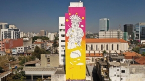 Festival de arte urbana renova as cores do Largo da Batata