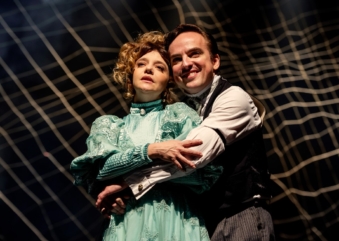 ‘Gaslight – Uma Relação Tóxica’: peça de sucesso da Broadway faz curta temporada em São Paulo