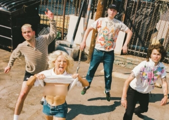 Amyl & The Sniffers fará apresentação no Cine Joia antes de show com The Offspring no Allianz Parque